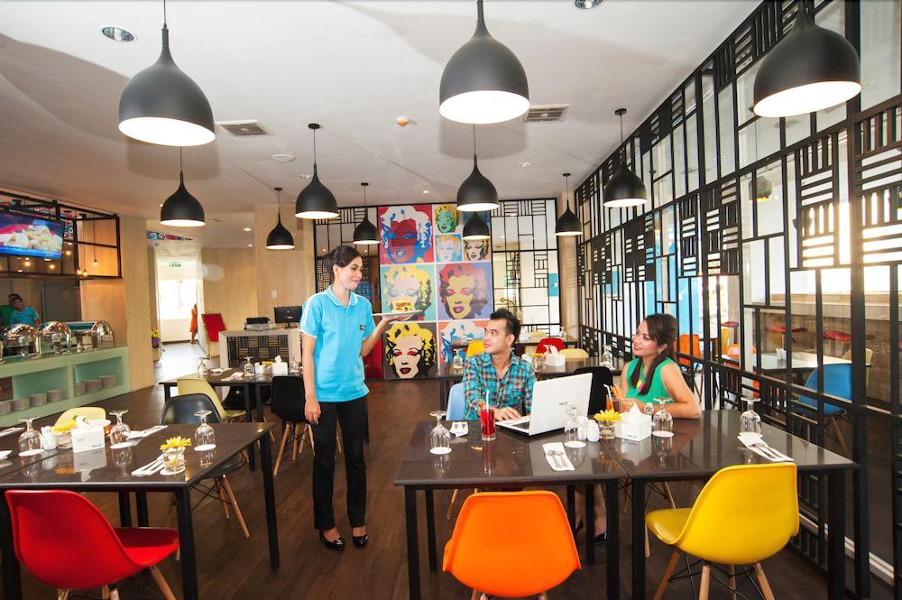 ไอดูป โฮเต็ล Hotel มาตารัม ภายนอก รูปภาพ