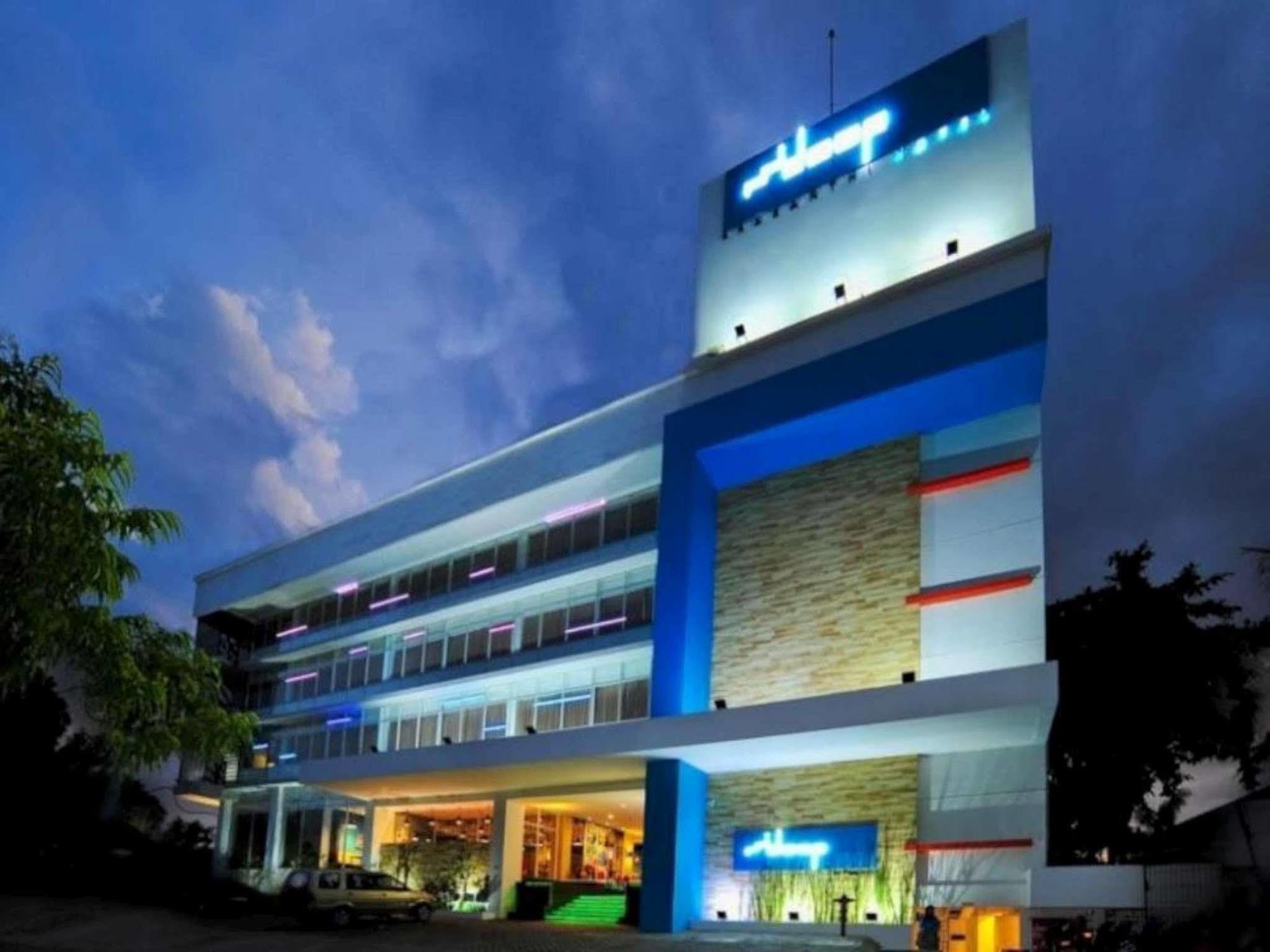ไอดูป โฮเต็ล Hotel มาตารัม ภายนอก รูปภาพ