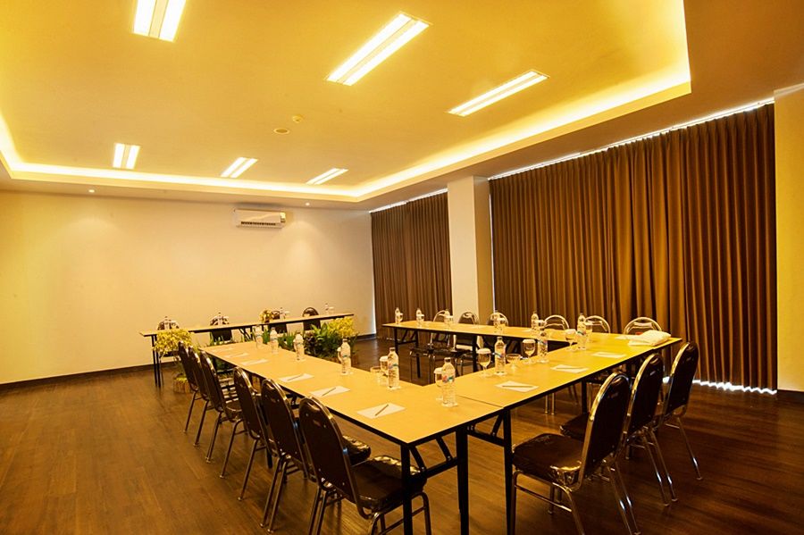 ไอดูป โฮเต็ล Hotel มาตารัม ภายนอก รูปภาพ